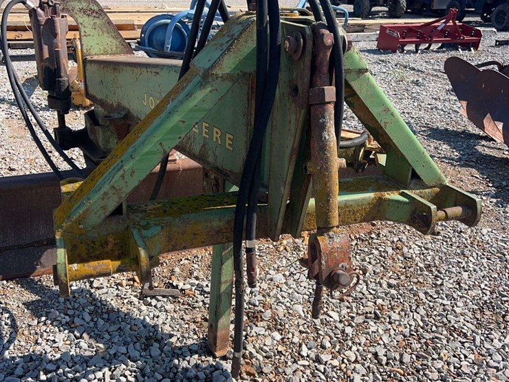 john-deere-10-image-7