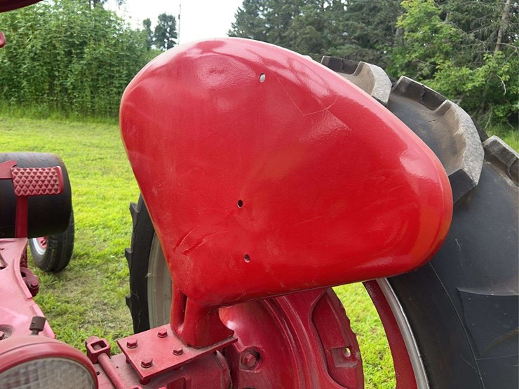 1944-farmall-h-distillate-image-38