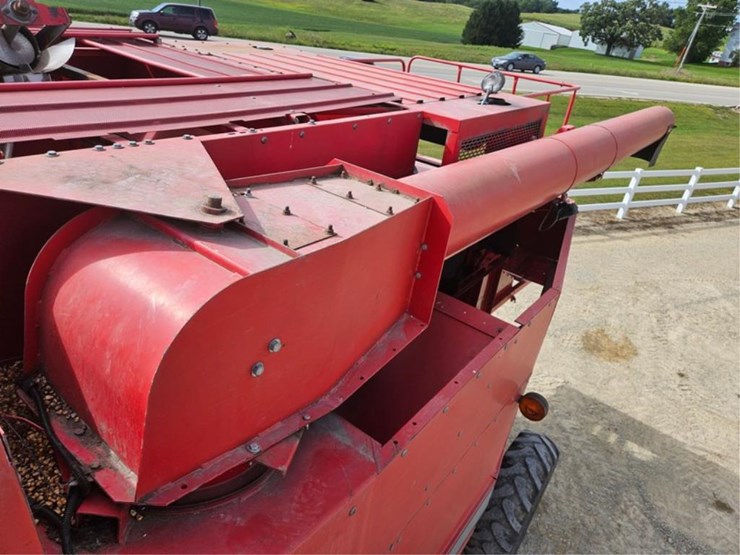 massey-ferguson-8570-image-41