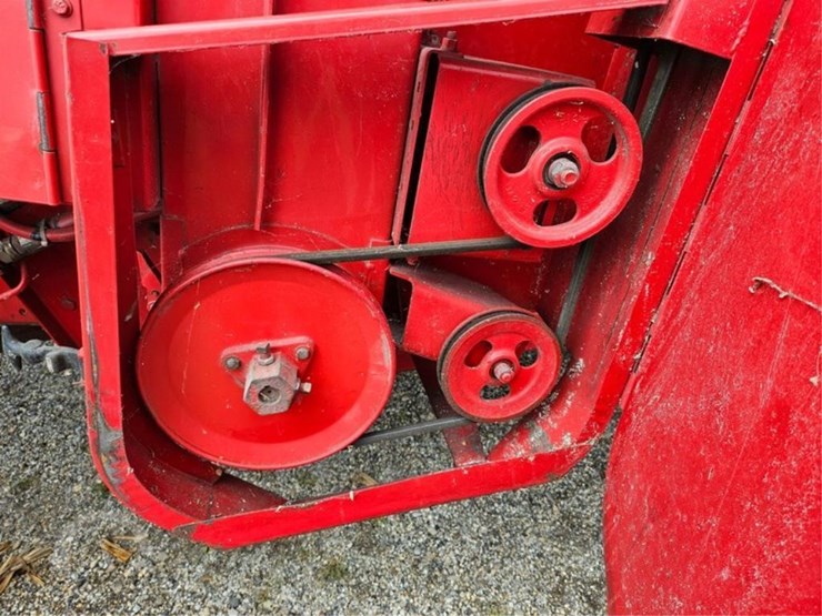 1985-massey-ferguson-860-image-39