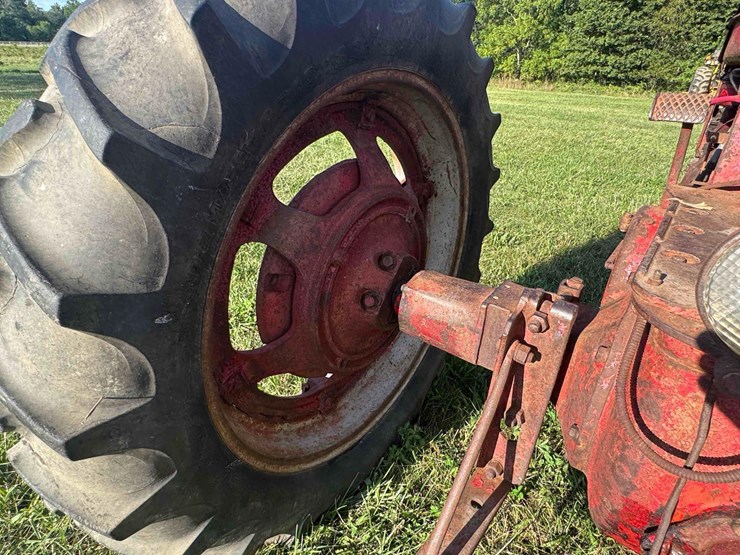 1949-farmall-“m”-image-6