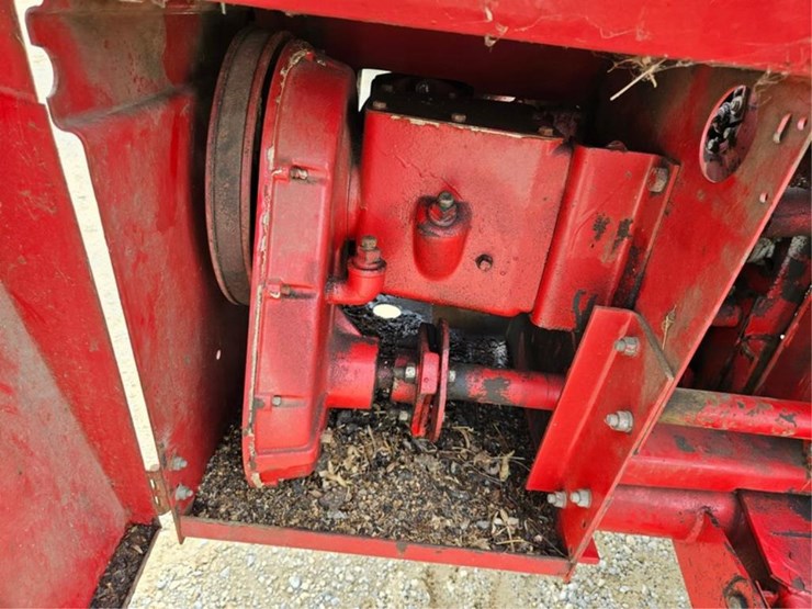 new-holland-489-image-31