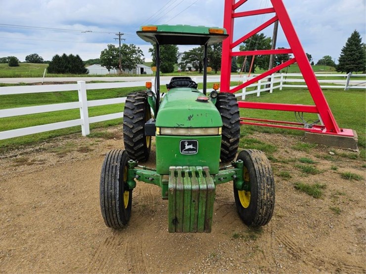 john-deere-2155-image-8