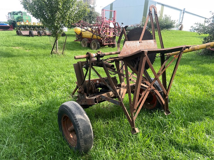 #5478-•-new-idea-pto-driven-buzz-saw-image-3