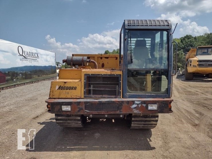 2013-morooka-mst800vd-image-2