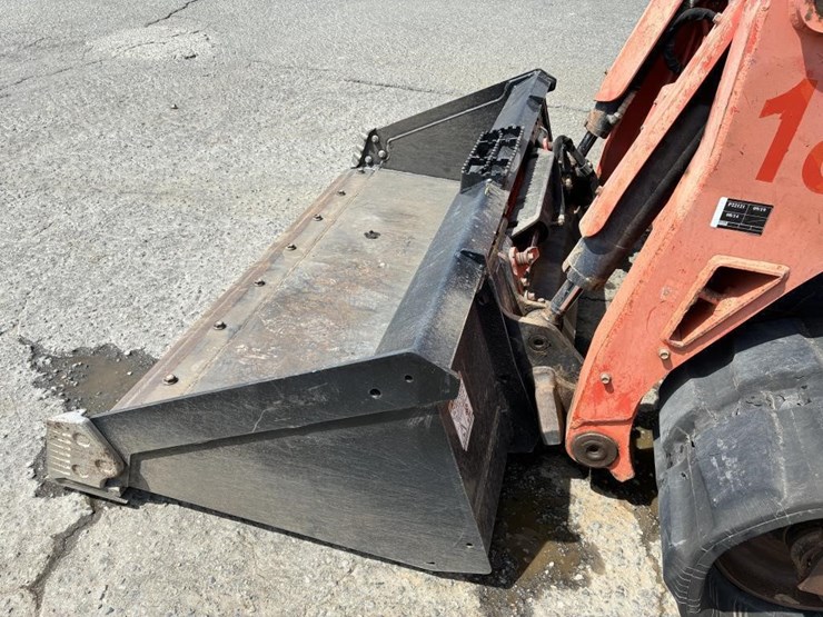 2018-kubota-svl95-2s-image-5