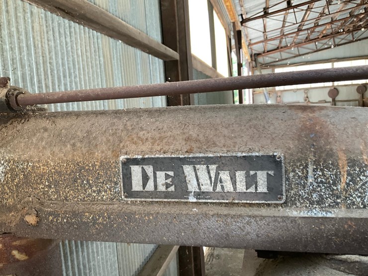 #143-•-dewalt-sliding-arm-saw-image-6
