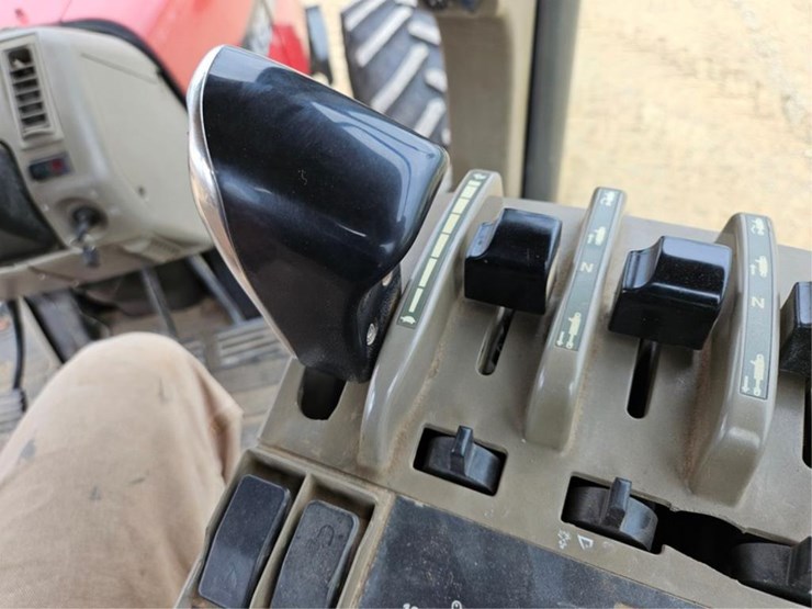 case-ih-mx285-image-44