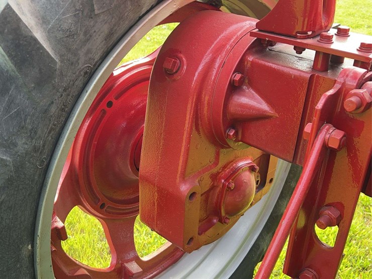 1944-farmall-hv-image-47