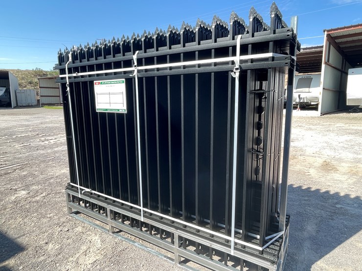 #4009-•-powder-coated-steel-site-fence-image-11
