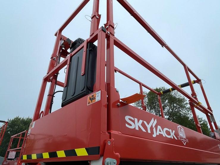 #124-•-2025-skyjack-sj3226e-scissors-lift-image-13