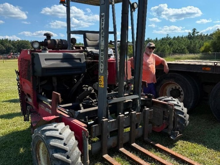 moffett-mounty-lift-(kubota-diesel,-image-1