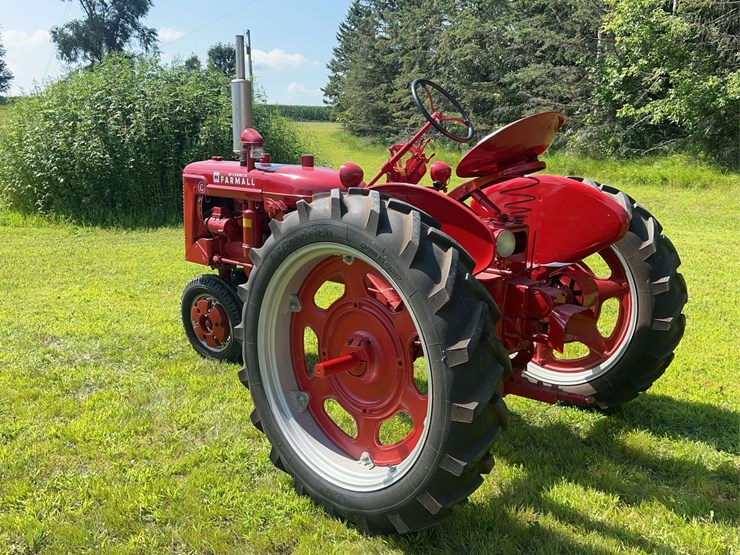1949-farmall-c-image-3