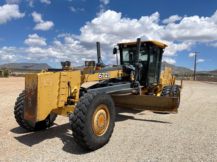 deere-672d-image-72