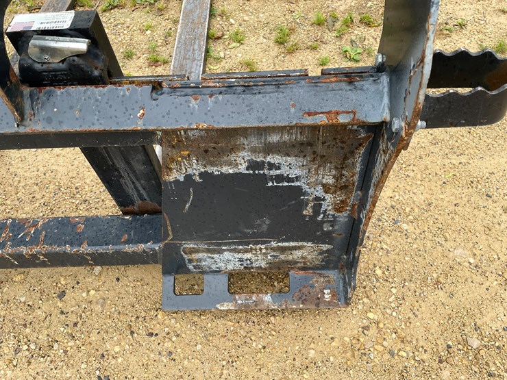 #194-•-stout-skid-steer-mount-pallet-forks-image-11