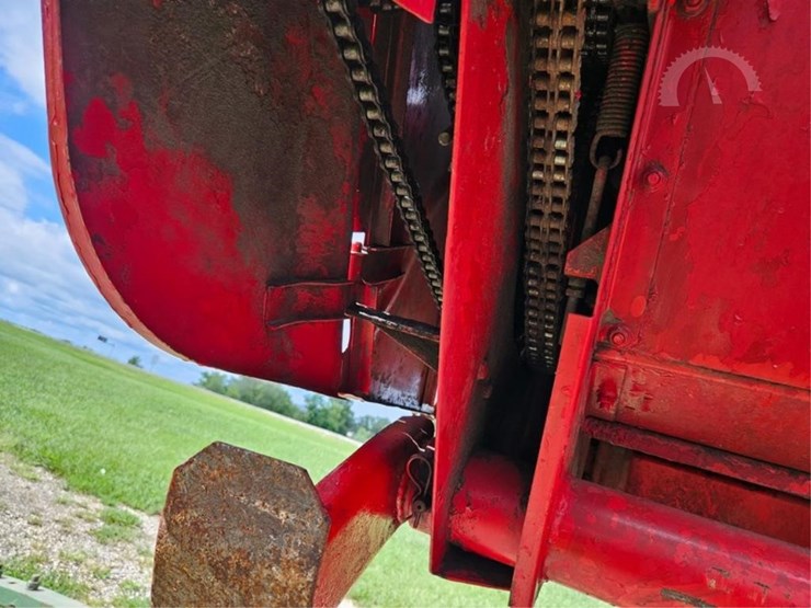 massey-ferguson-1183-image-33