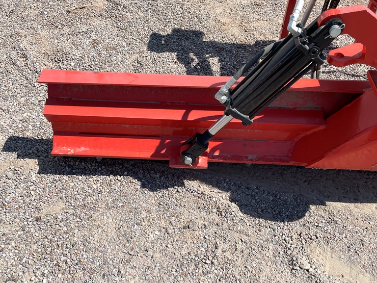 #2004-•-three-way-angle-blade-image-21
