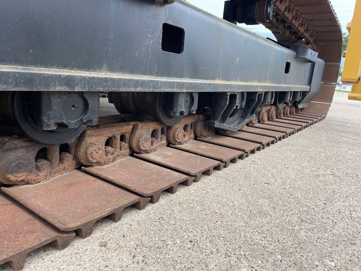 2018-caterpillar-318fl-image-17