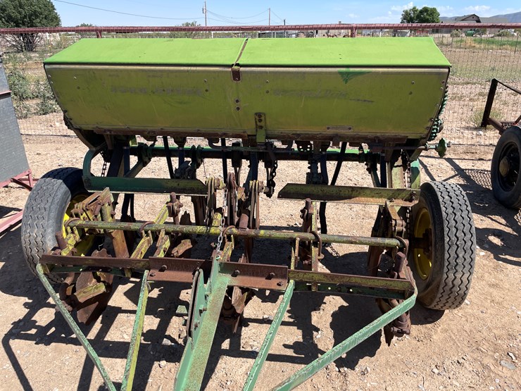 john-deere-5-image-17