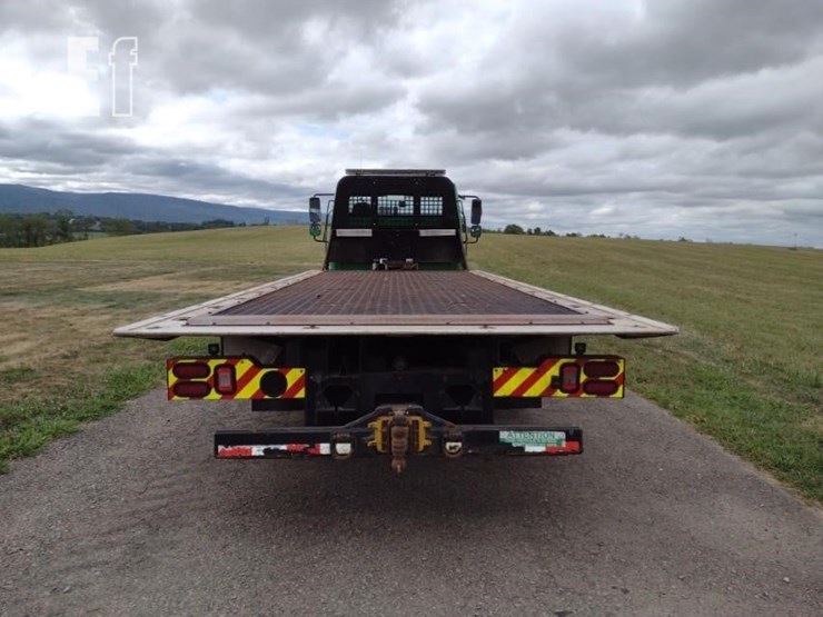 2019-18-freightliner-m2-106-rollback^title^-9506-image-2