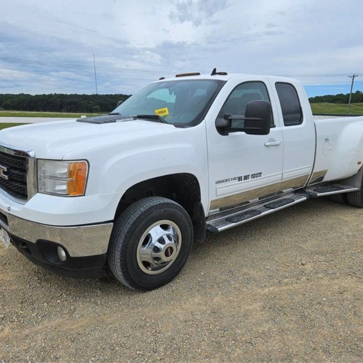 2011 GMC 3500