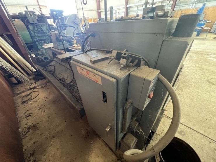 lodge-&-shipley-avs-2013-17-lathe-image-6