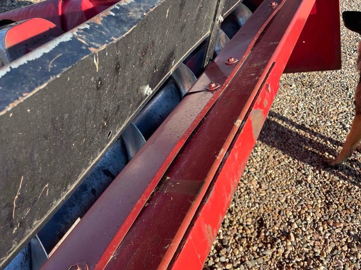 case-ih-1063-image-34