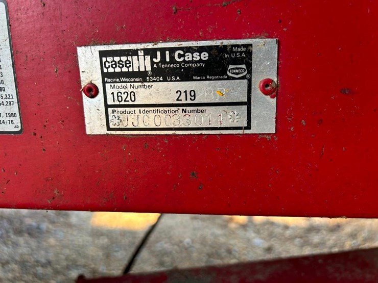 1991-case-ih-1620-image-32