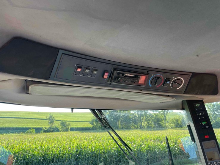 1997-case-ih-2166-image-90