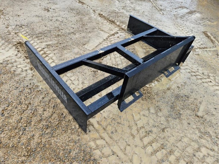 #406-•-x-star-skid-loader-gravel-leveler-image-3