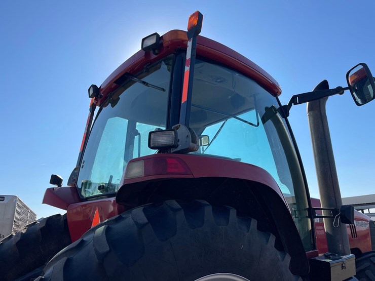 2001-case-ih-mx200-image-17