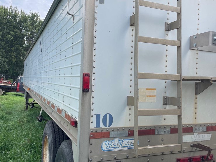 1997-wilson-grain-trailer-image-3