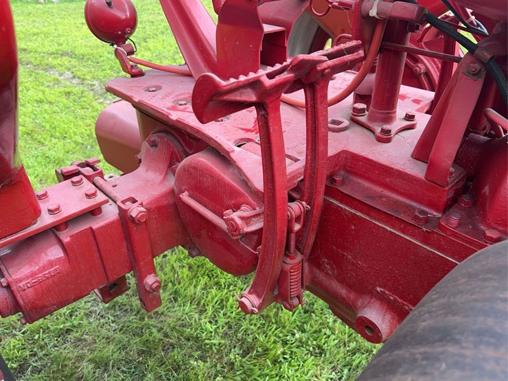 1944-farmall-h-distillate-image-34