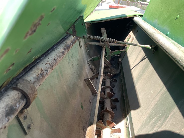 john-deere-5-image-11