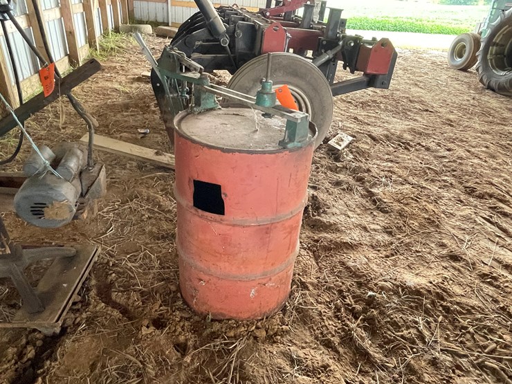 #5536-•-foley-metal-tapper-on-metal-barrel-image-2