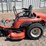 #2005-•-kubota-zero-turn-mower-image-8