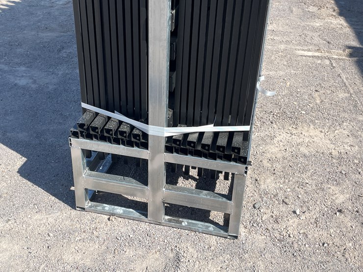 #4009-•-powder-coated-steel-site-fence-image-14
