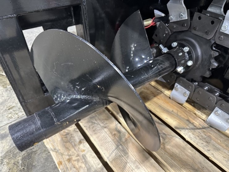 2025-mower-king-ecssct72-trencher-image-6