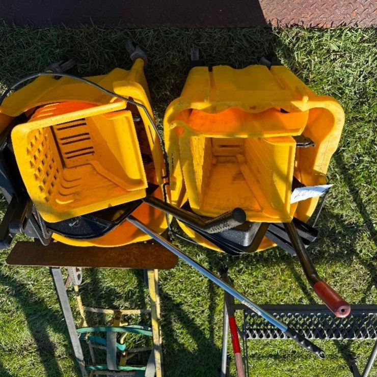 (2) MOP BUCKETS & PANS