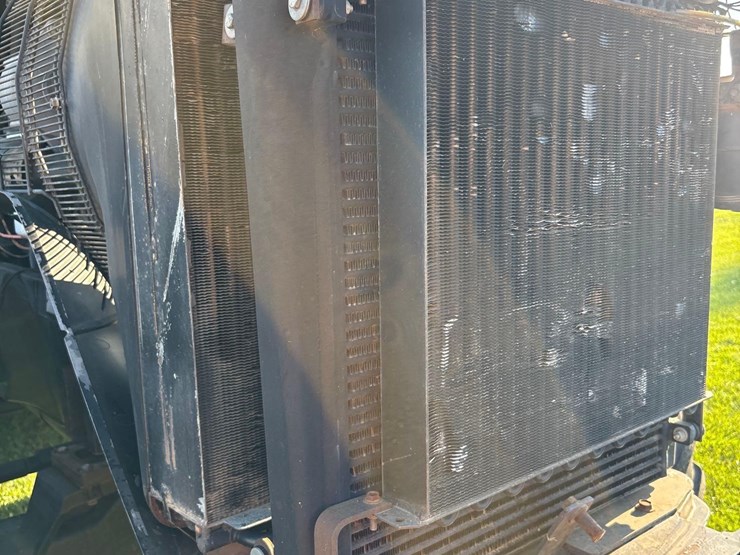 2000-case-ih-mx240-image-63