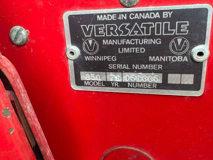 1976-versatile-850-image-42