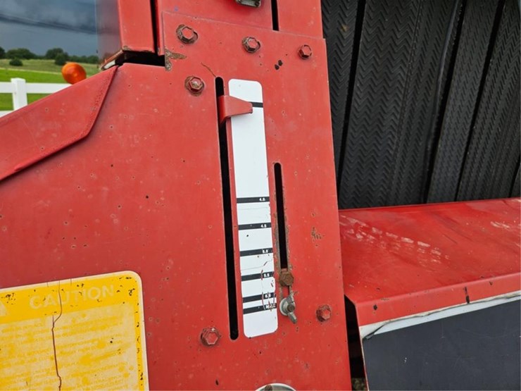 case-ih-8460-image-12