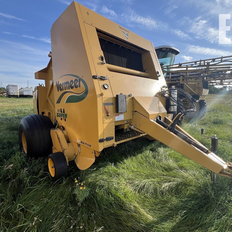 2011 VERMEER 605SM