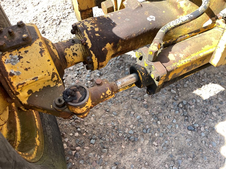 #2010-•-austin-western-road-grader-image-20