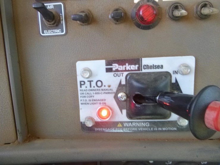 2009-kenworth-t370-image-7