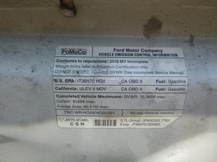 2018-ford-e350-image-14