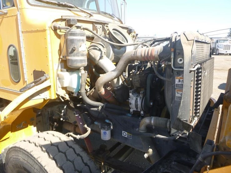 2004-caterpillar-c7-image-19