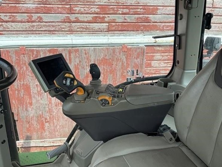 john-deere-7r-230-image-8