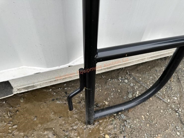 7'-x-52"-portable-corral-panel-new-bid$-x-4-image-9