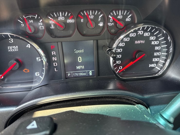 chevrolet-silverado-image-14